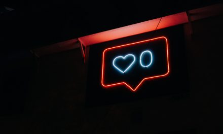 The Importance of Being Yourself on Social Media
